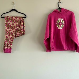 Matching set Puma sweatshirt and joggers women’s XL